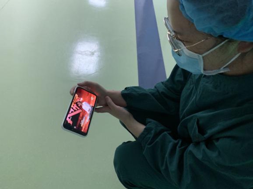 云南经济管理学院医学院党总支组织收看  张桂梅思政大讲堂首场报告会 第 11 张