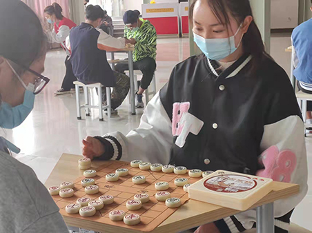 【魅力工程】-“五四新青年 喜迎党的二十大”——第三届“经管杯”象棋大赛圆满结束！ 第 8 张