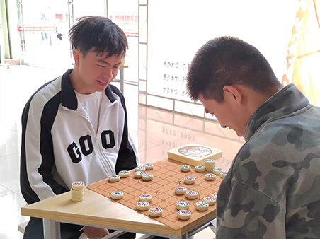 【魅力工程】-“五四新青年 喜迎党的二十大”——第三届“经管杯”象棋大赛圆满结束！ 第 9 张