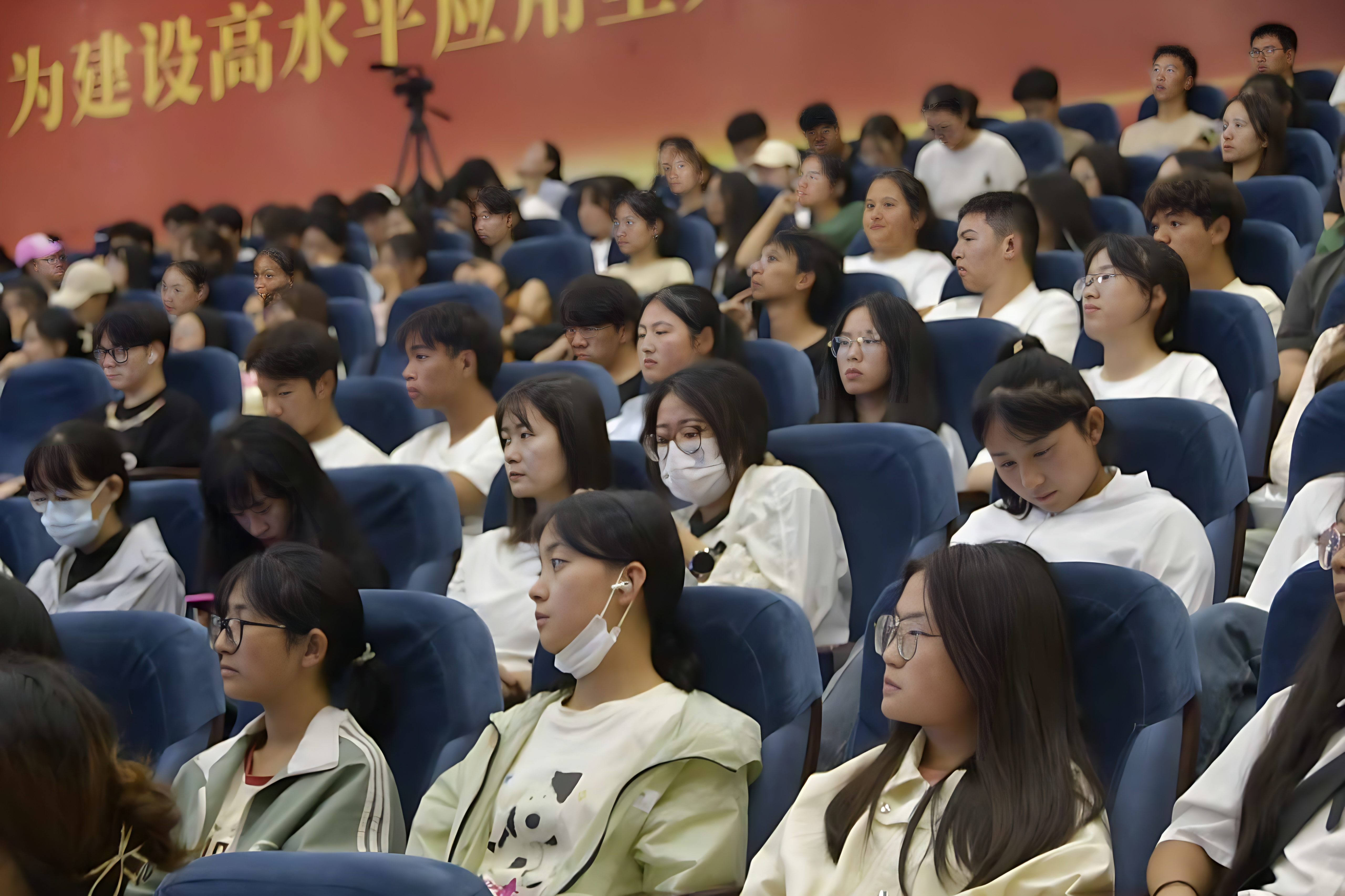 产学研融合新尝试！云经管财会金融学院成为中国商业会计学会会员单位 第 6 张