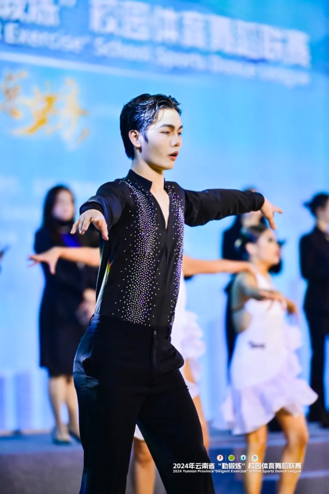 2024云南省校园体育舞蹈联赛总决赛在云经管开幕 第 31 张 2024云南省校园体育舞蹈联赛总决赛在云经管开幕 第 31 张