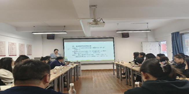 建筑工程学院成功举办辅导员专题培训----聚焦大学生常见精神障碍及其应对 第 2 张 建筑工程学院成功举办辅导员专题培训----聚焦大学生常见精神障碍及其应对 第 2 张