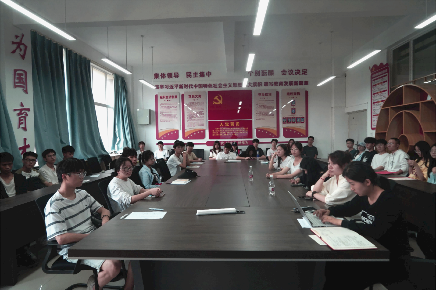 图片 1.png 图片 1.png