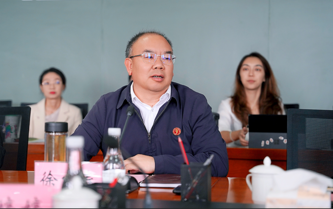 云南高校首家!安宁市民营企业案例库建设基地项目顺利签约揭牌 第 3 张 云南高校首家!安宁市民营企业案例库建设基地项目顺利签约揭牌 第 3 张