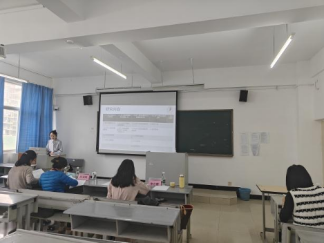 严把论文质量关,上好“最后一课” —护理学、助产学专业2024届本科生毕业论文答辩工作圆满落幕 第 6 张 严把论文质量关,上好“最后一课” —护理学、助产学专业2024届本科生毕业论文答辩工作圆满落幕 第 6 张