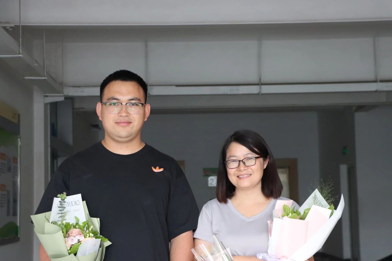 浓浓师生情 满满都是爱|云南经济管理学院医学院庆祝第39个教师节活动圆满落幕 第 3 张 浓浓师生情 满满都是爱|云南经济管理学院医学院庆祝第39个教师节活动圆满落幕 第 3 张