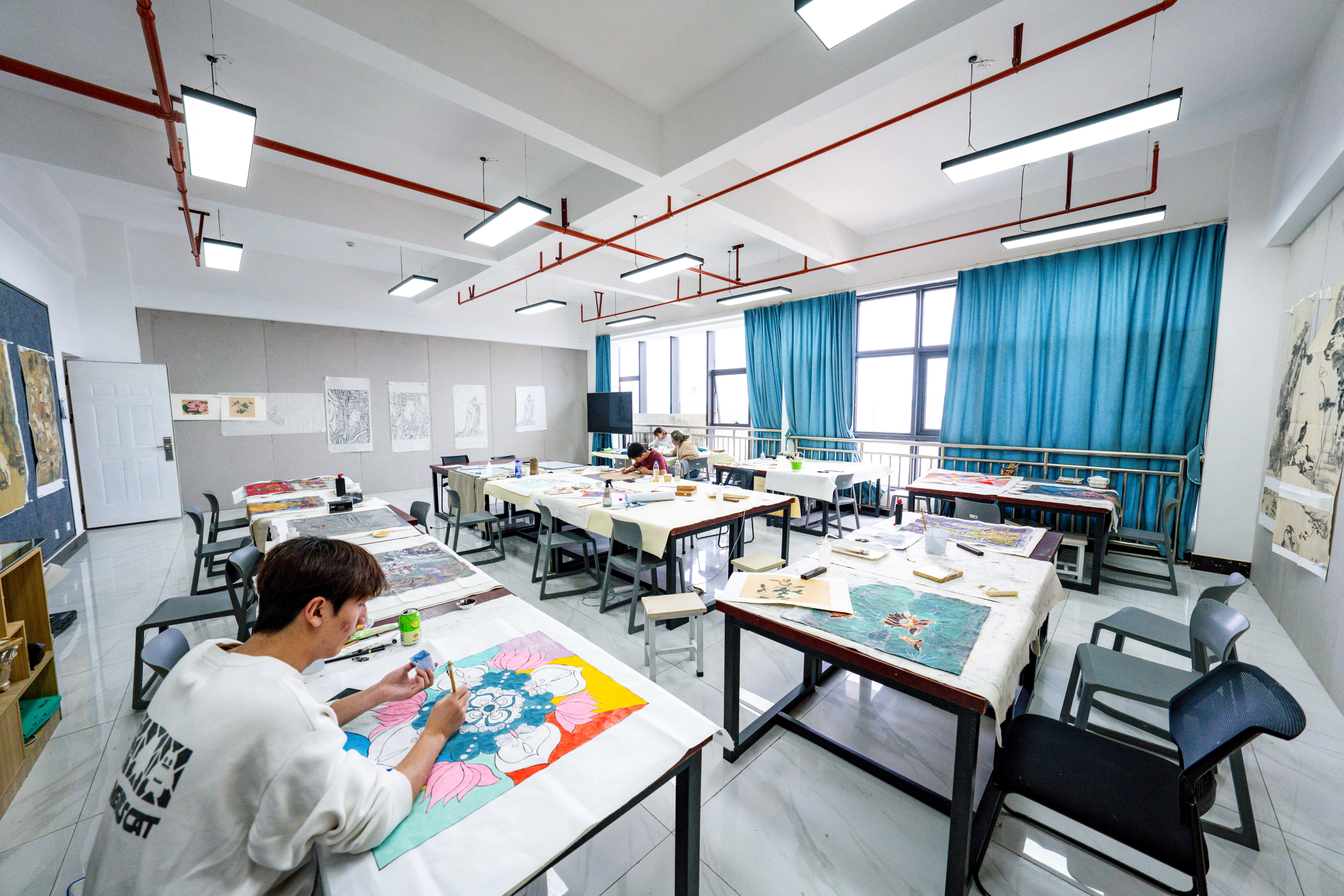 画室(4) 画室(4)