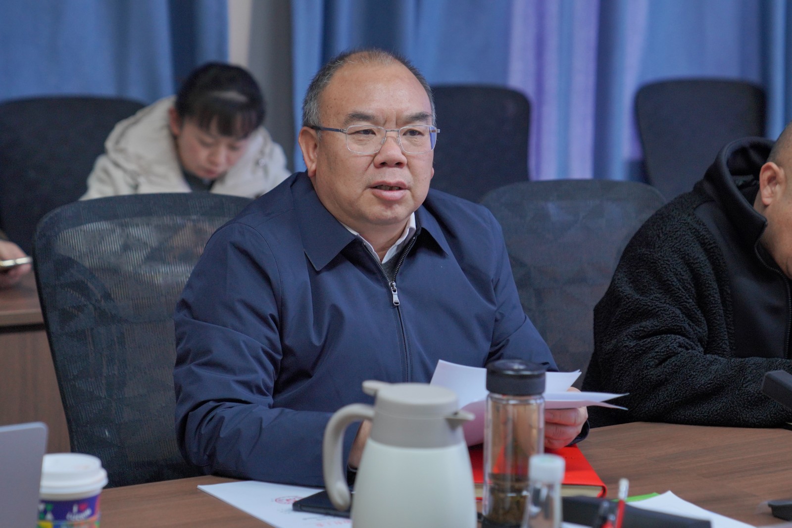 学校召开转作风提效能专题学习会 以优良作风护航高质量发展 第 2 张