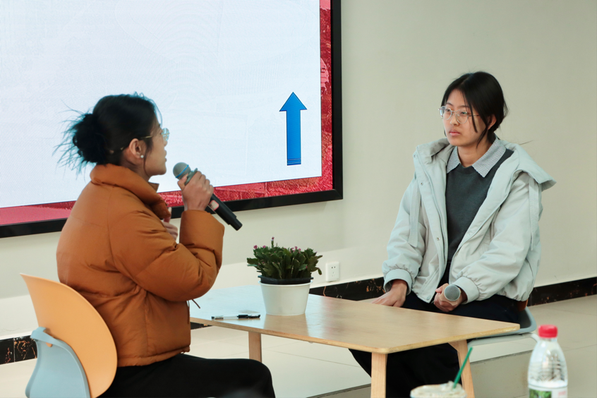 以赛促学强本领 锤炼初心担使命——云南经济管理学院医学院第八届辅导员素质能力大赛圆满落幕 第 7 张 以赛促学强本领 锤炼初心担使命——云南经济管理学院医学院第八届辅导员素质能力大赛圆满落幕 第 7 张