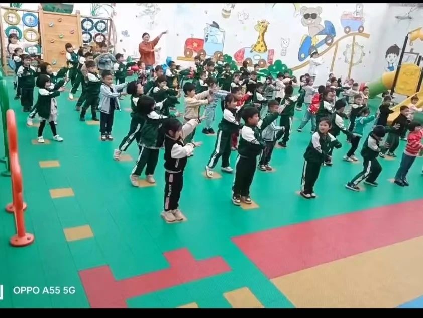 5b64c321668f3cbea59c8fb85077a4e4.jpg