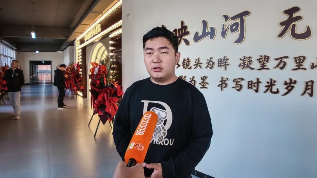 包场看电影,荣光影视艺术学院正式开课! 第 12 张 包场看电影,荣光影视艺术学院正式开课! 第 12 张