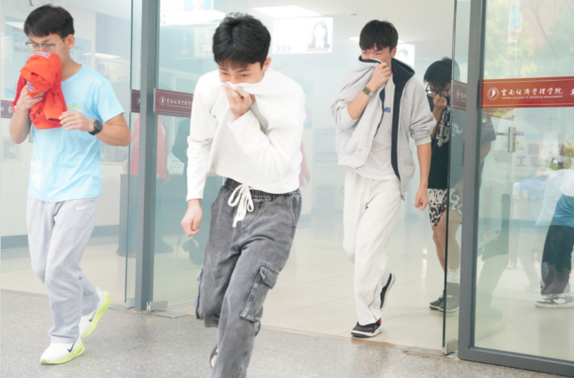 屏幕截图 2026-05-27 194521.png