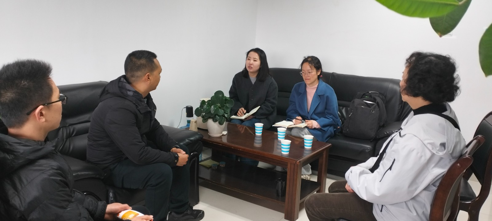 政校企合作，探索老年护理教学路径 第 1 张